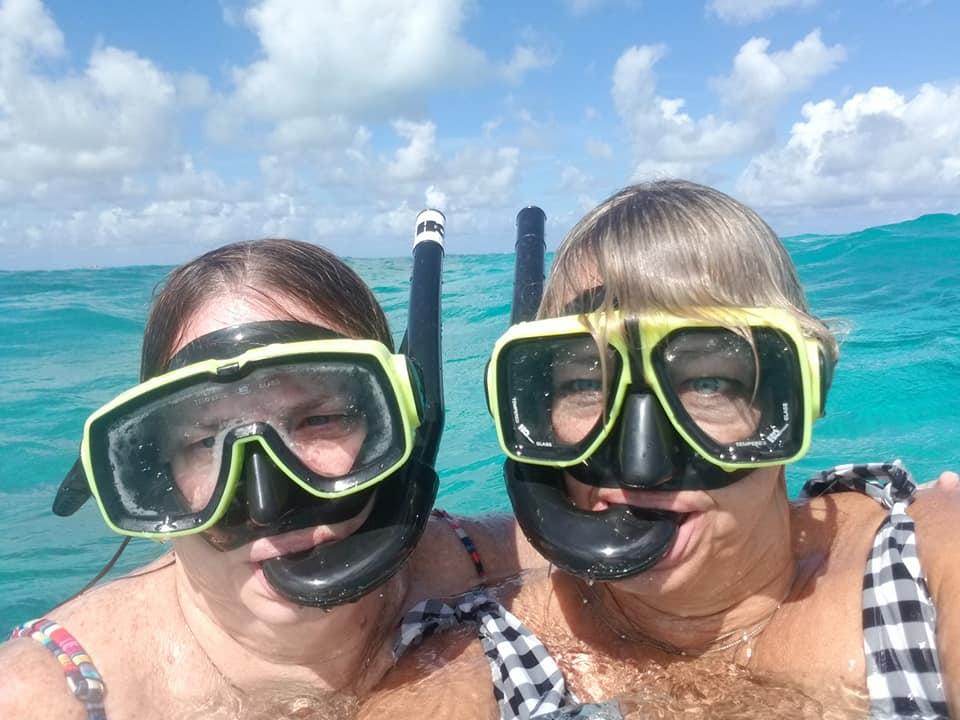 Snorkel Buddies Mary E. Richard & Debbi Kippenberger Carter